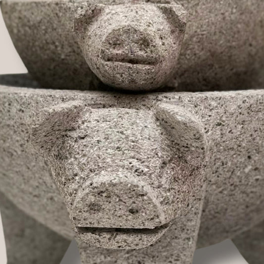 Cerdito, Molcajete