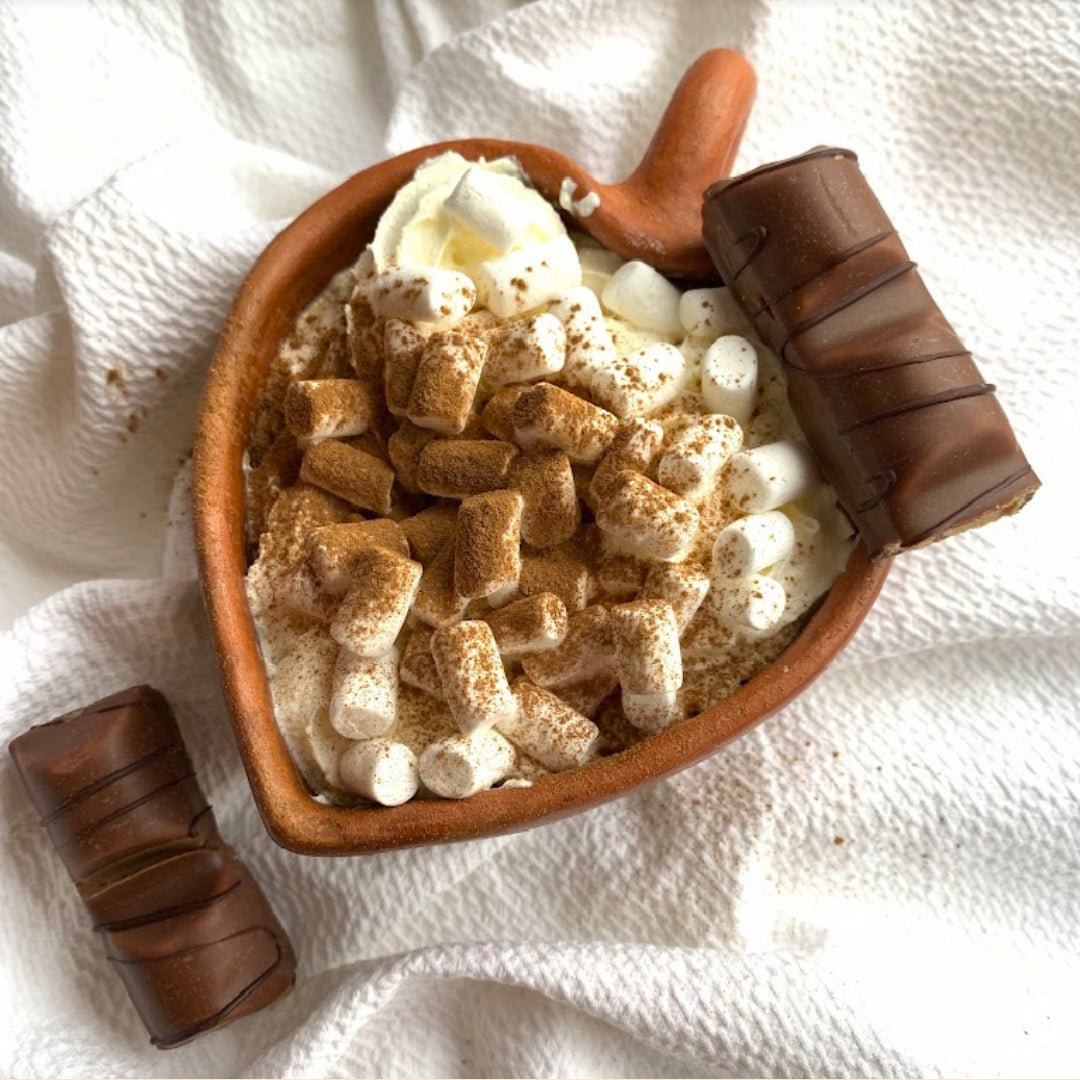 Enedina, Taza de corazón con Plato